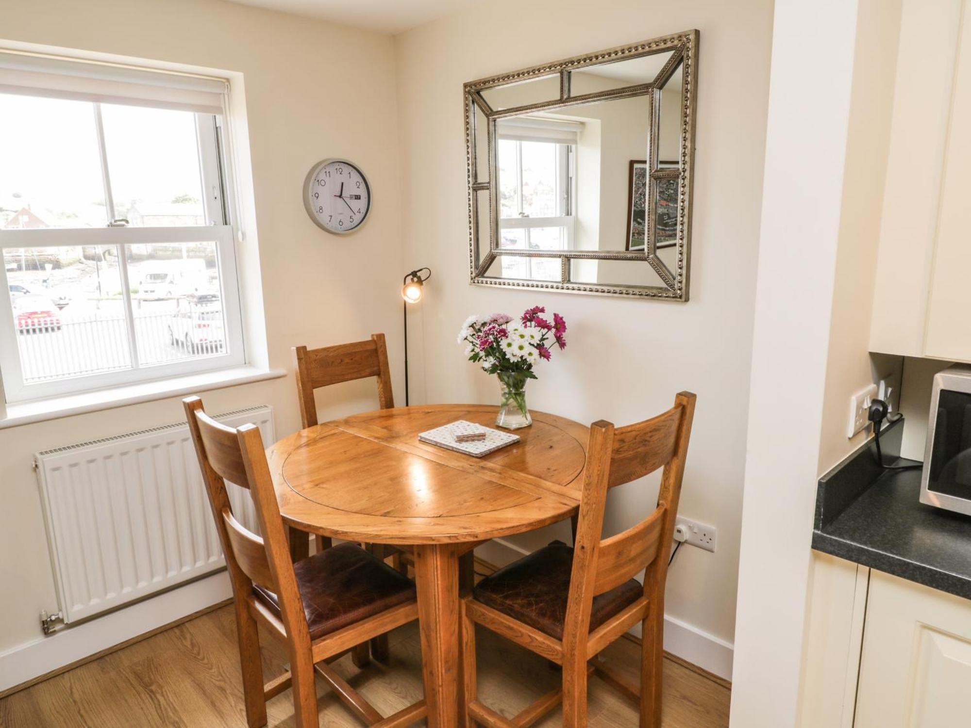 Crossing Cottage Whitby Bagian luar foto